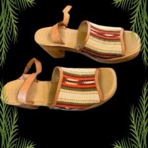 Latigo Sandals
